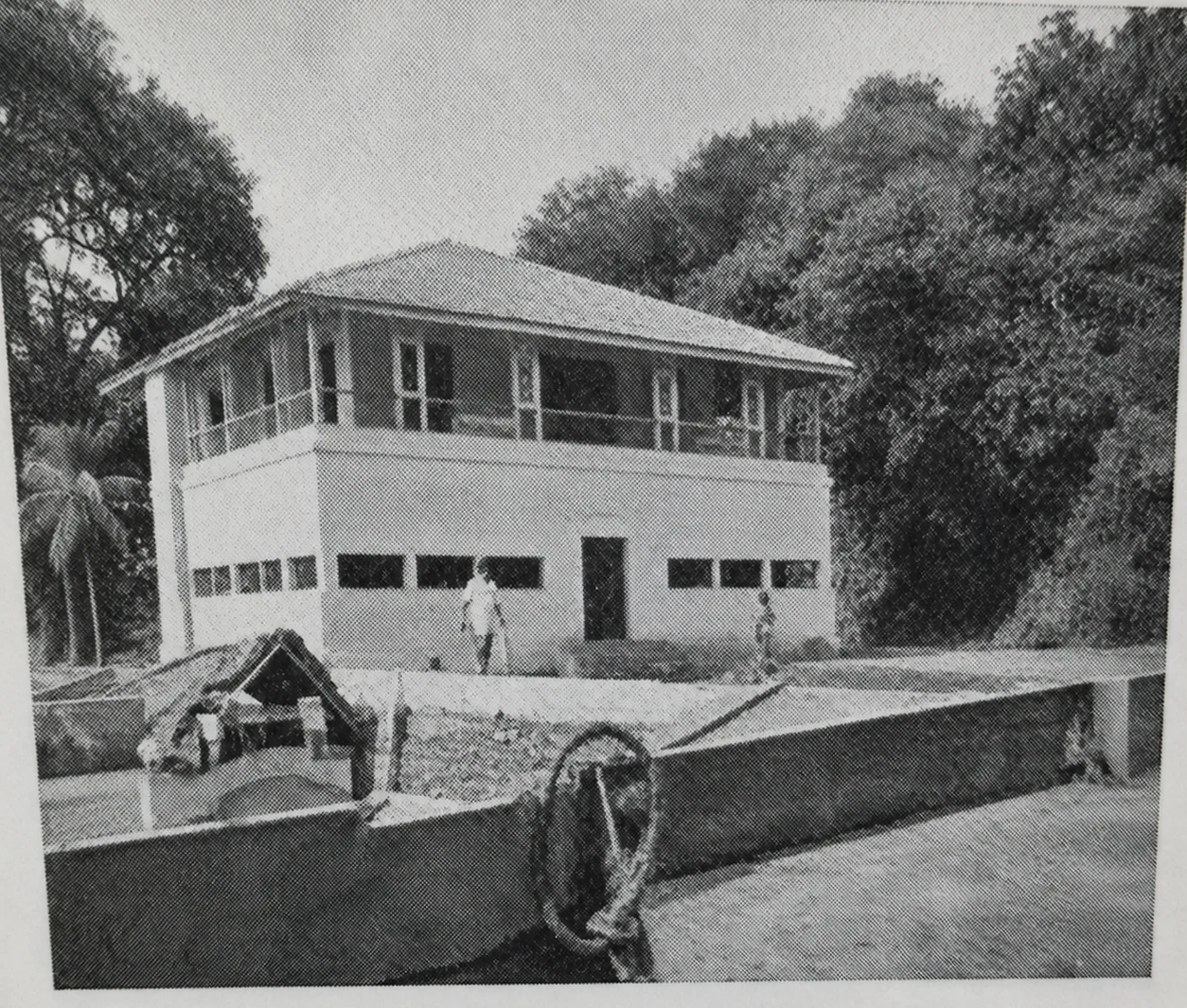 Ghodbunder Garden Retreat: Ancestral Creek Residence Vs. Ai Historical Revival - 1850s Archival Plate