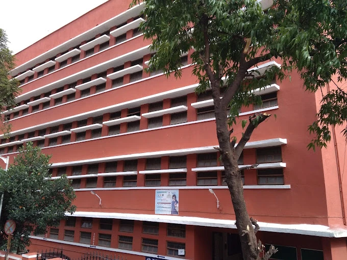 Jagannath Shankarshet School, Girgaon